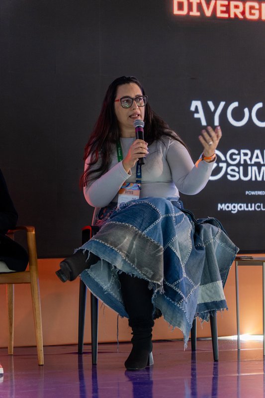 Gabriela de Paula no Gramado Summit